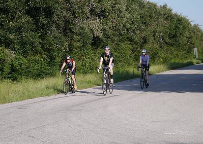 The 2024 Katy Flatland Century - Photo by Ivan Sue