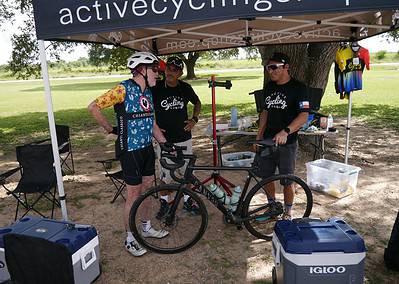 The 2024 Katy Flatland Century - Photo by Ivan Sue